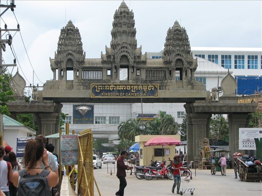 Entering the land of&nbsp;smiles